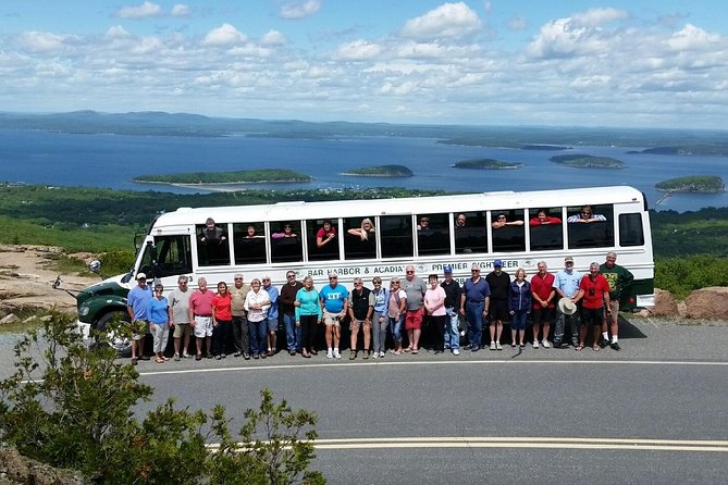 Narrated Bus Tour of Bar Harbor and Acadia National Park (Classic – 2.5