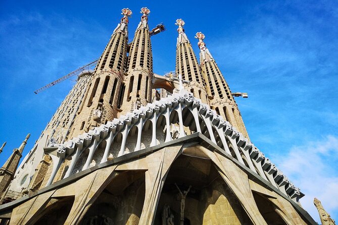 Sagrada Familia and Paella from US$247.47 | Cool Destinations 2024