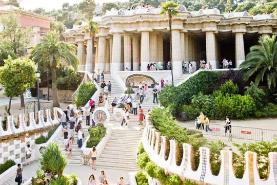 Park Guell Guided Tour with Skip the Line Ticket